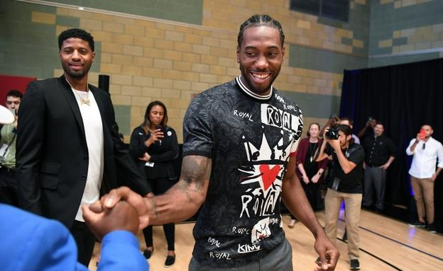 体坛记忆｜只谈队友！乔丹 vs 詹姆斯生涯十大帮手，差距大到离谱？（体坛往事｜只聊队友：乔丹与詹姆斯生涯十大搭档，差距是否离谱？）