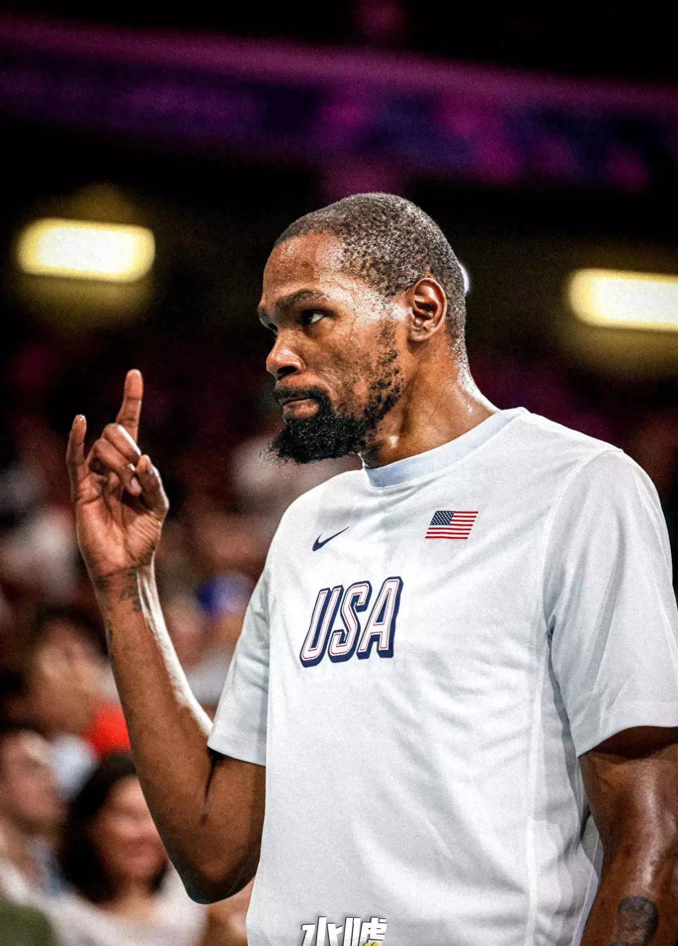 科贝：本轮西甲对阿隆索的未来至关重要，若战绩不佳可能下课（科贝：本轮西甲或成阿隆索去留分水岭，若表现不佳恐被解任）