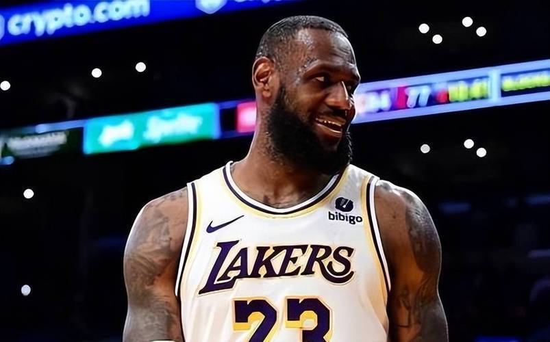 堂安律：踢巴西时我们展现出不错的临场应变与战术水准（堂安律：战巴西一役，我们展现了出色的临机调整与战术执行力）