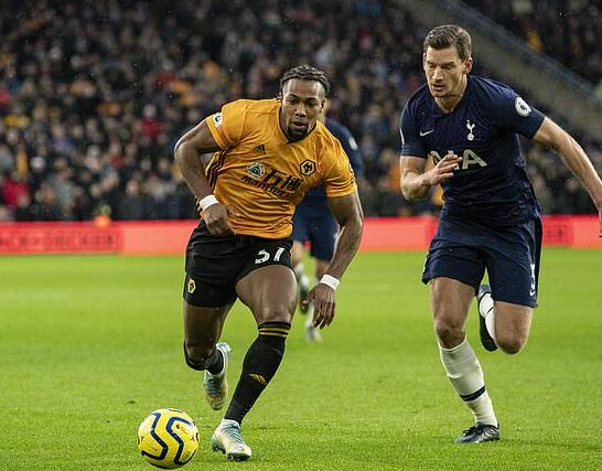 杂技GOAT！NBA巨星致敬中国顶碗大妈：她比我们所有人更有天赋（NBA巨星致敬中国顶碗艺人：她的天赋让我们自愧不如）