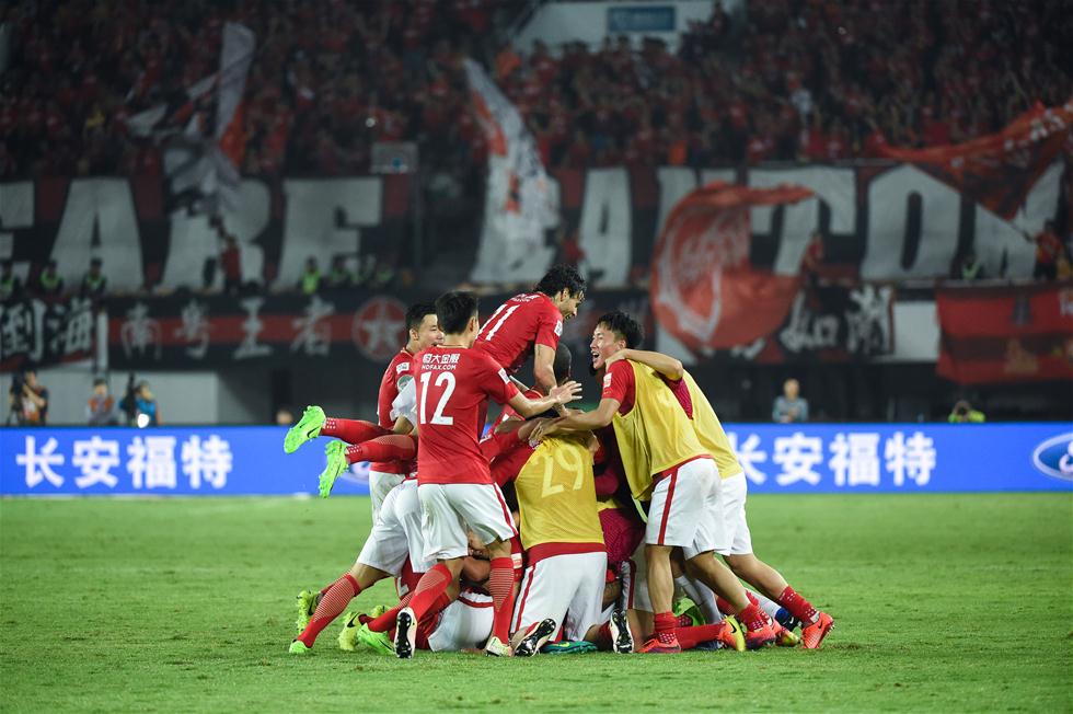 意甲半场：切蒂拉失空门，都灵点球被吹，暂0-0萨索洛（意甲半场战报：切蒂拉空门失机，都灵点球遭取消，都灵暂0-0萨索洛）