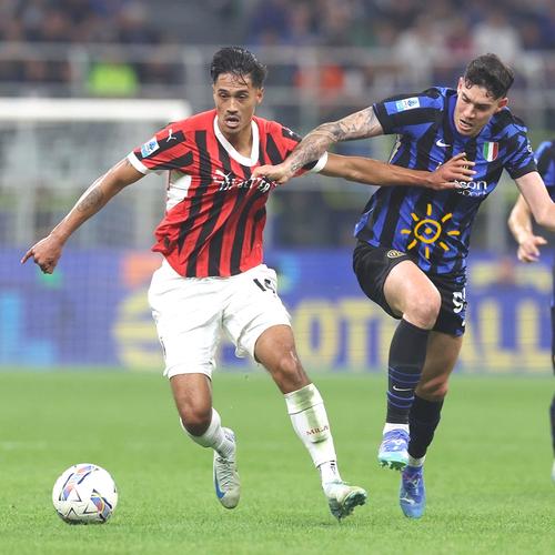 输给米兰后拉齐奥对主裁判不判罚点球不满，决定新闻沉默（负于米兰后，拉齐奥不满主裁未判点球，宣布媒体静默）