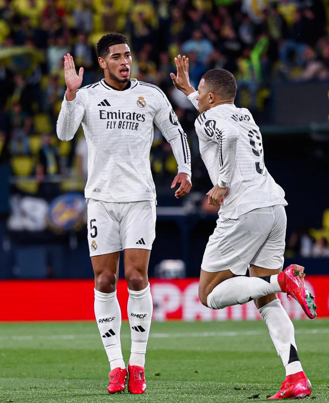 本赛季文班缺阵时马刺战绩为7胜2负，而上赛季则为13胜23负（文班缺阵对比：马刺本季7胜2负，上季13胜23负）