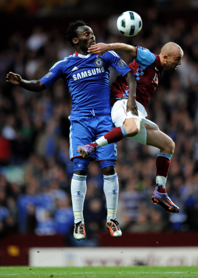 克罗斯：居莱尔和我不是同类型球员，我相信他能在皇马待很久（克罗斯：我与居莱尔球风各异，但看好他在皇马长期立足）